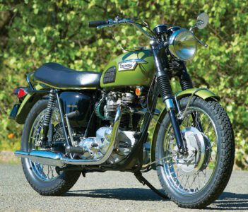 1970 Triumph TR6R Image